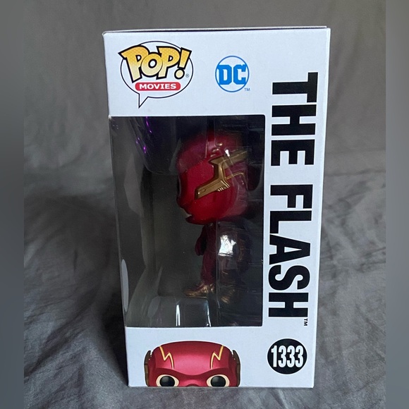 The Flash Funko Pop #1333 - Picture 2 of 5
